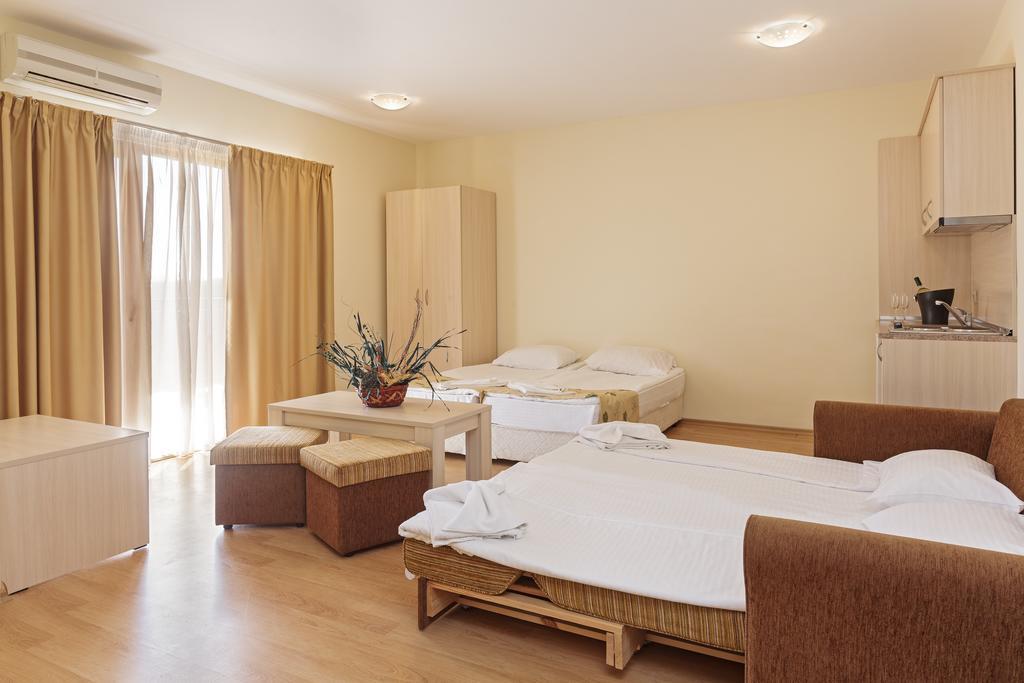 Serena Residence Aparthotel Sozopol Room photo