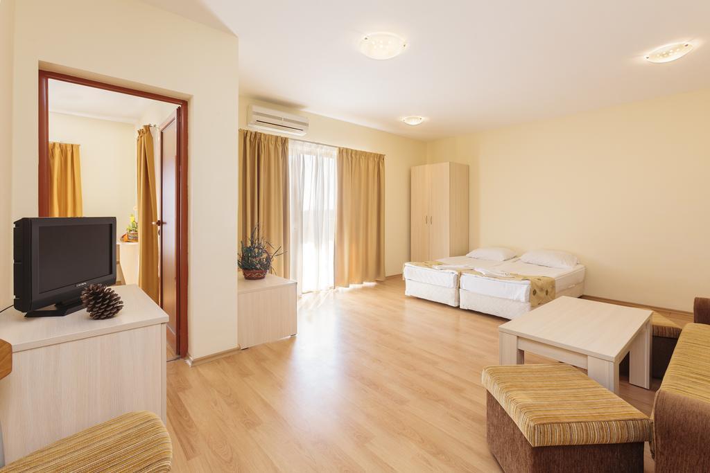 Serena Residence Aparthotel Sozopol Room photo