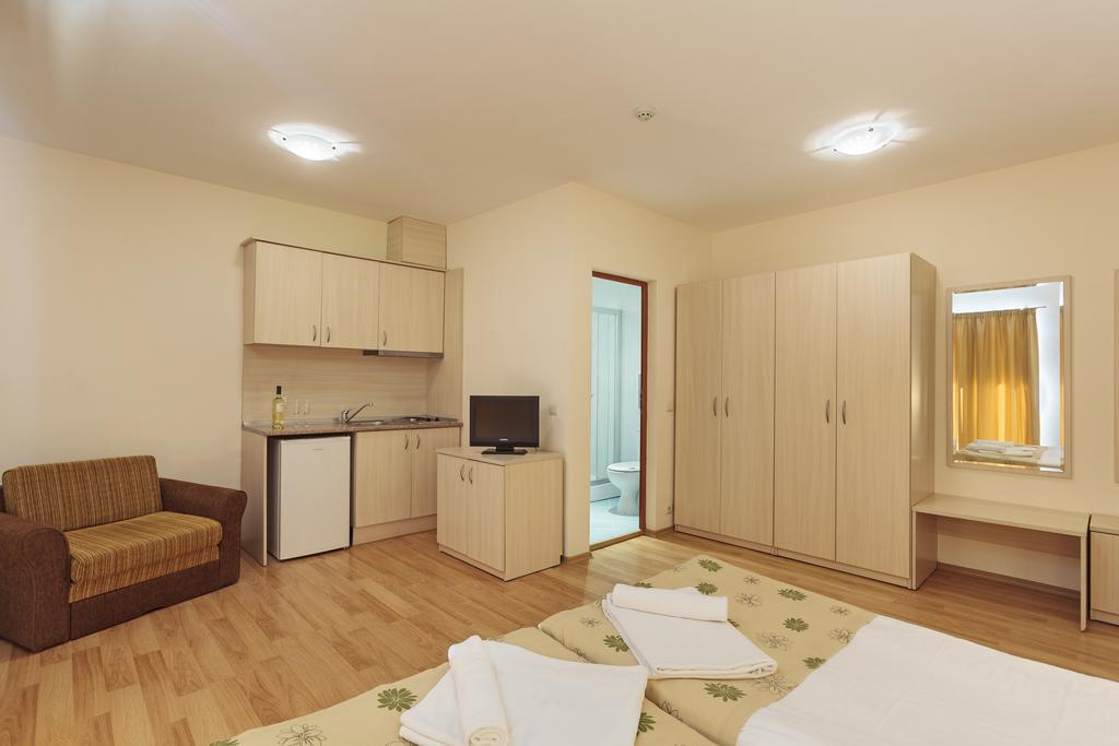 Serena Residence Aparthotel Sozopol Room photo