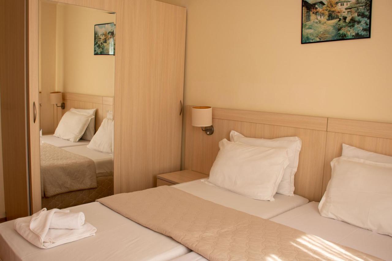 Serena Residence Aparthotel Sozopol Exterior photo