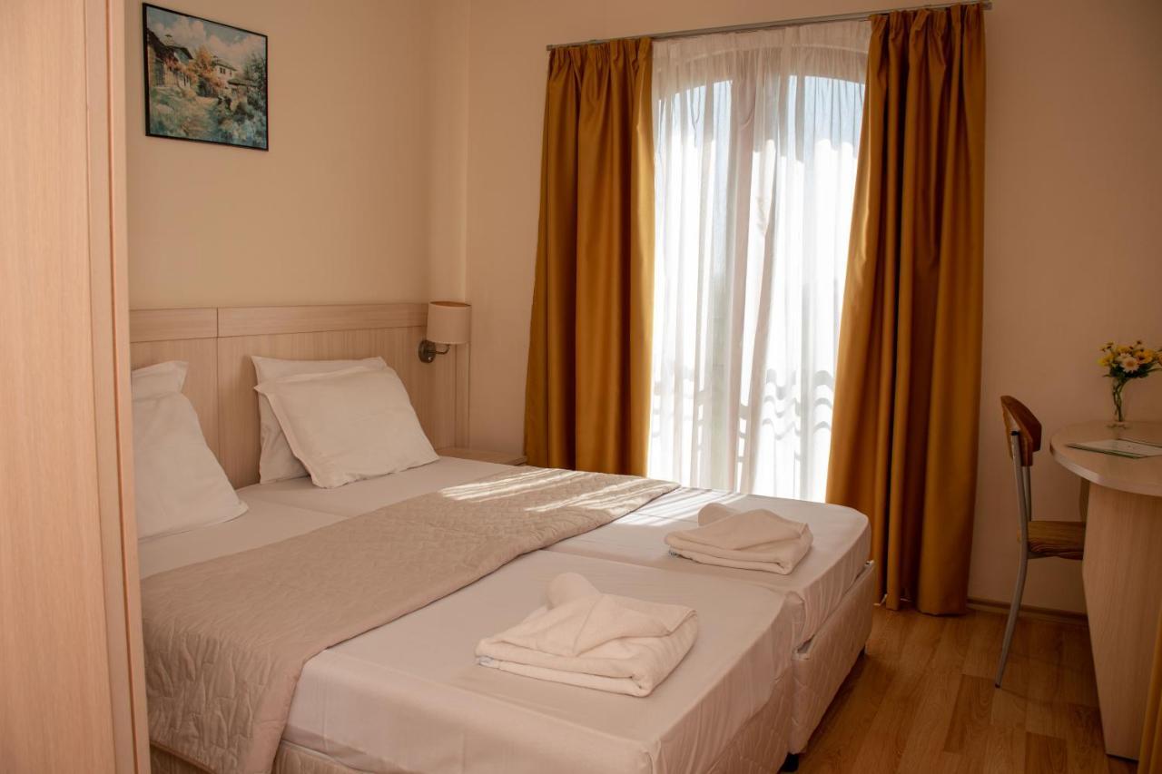 Serena Residence Aparthotel Sozopol Exterior photo