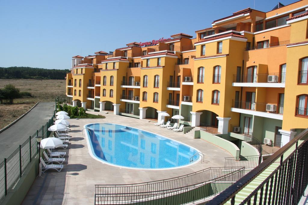 Serena Residence Aparthotel Sozopol Exterior photo
