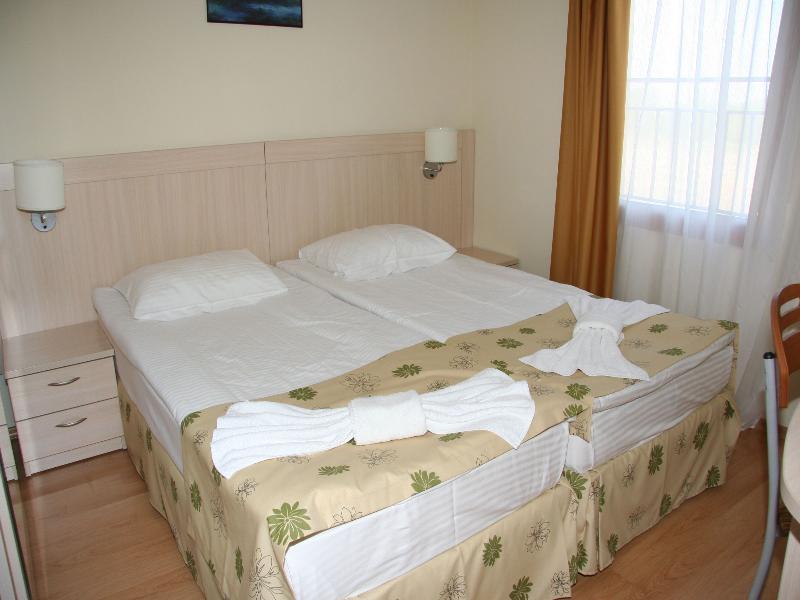 Serena Residence Aparthotel Sozopol Exterior photo