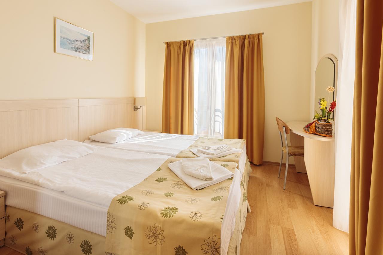 Serena Residence Aparthotel Sozopol Exterior photo